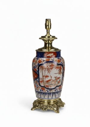 Japanese Imari Porcelain Table Lamp I Meiji Period