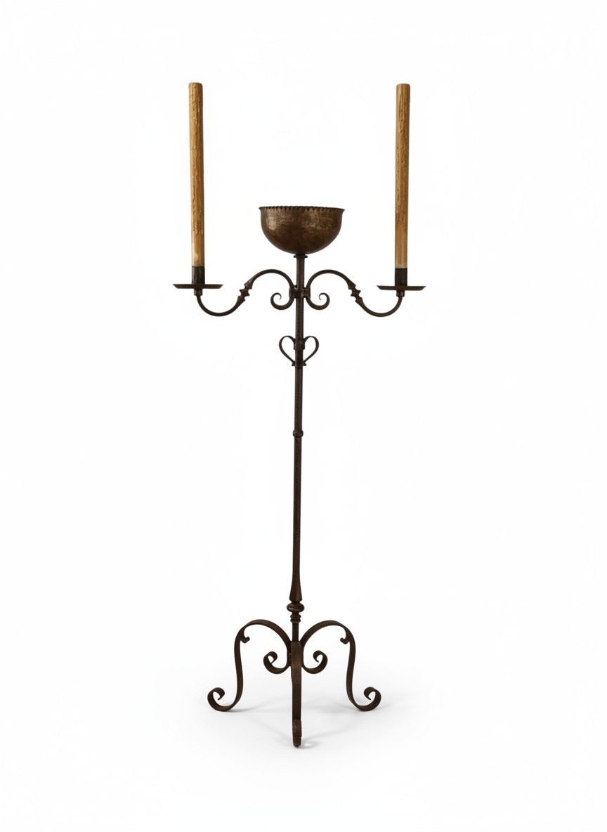 Early 20th Century French Hand-Forged Iron Twin-Light Standard Lamp