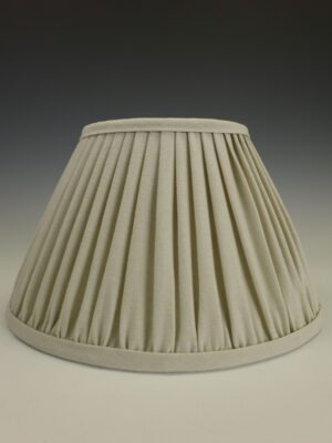 Medium Empire Shade (Natural)