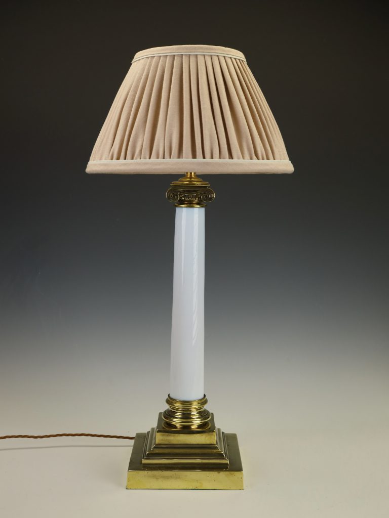 Medium Empire Shade (Blush with Natural)