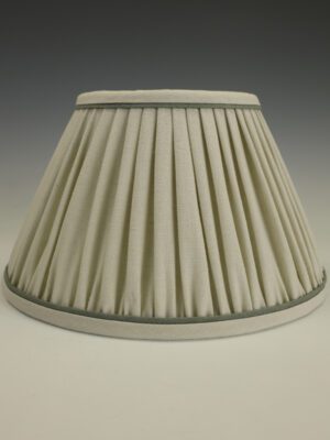 Medium Empire Shade (Natural with Rosemary)