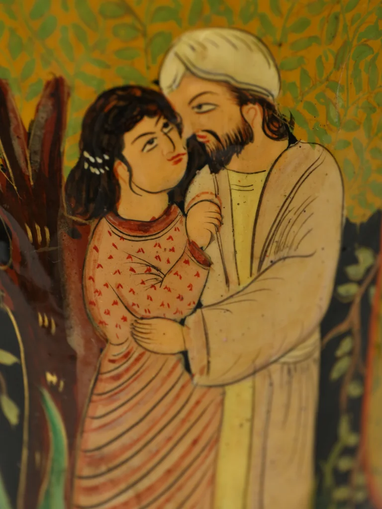 Indian Kashmiri Papier-M&acirc;ch&eacute; Table Lamp with Hand-Decorated Romantic Scenes