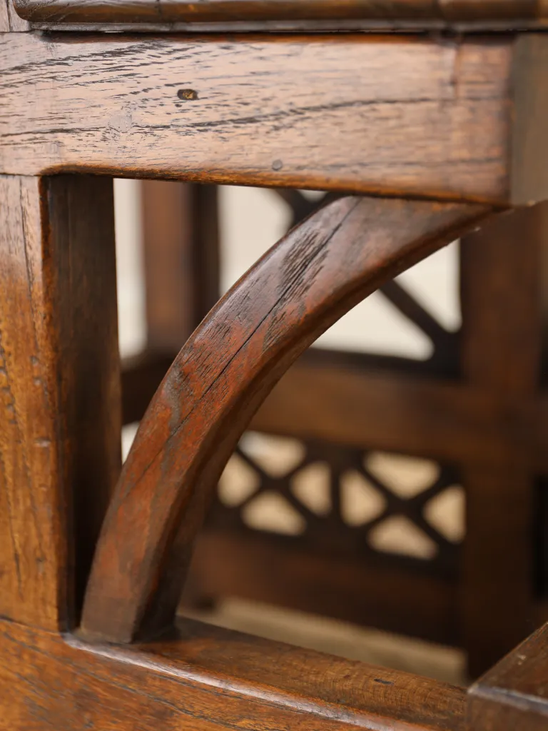 Early 20th Century English Solid Elm Library Steps with Handrail